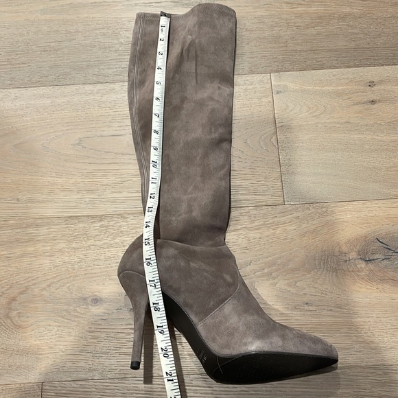 Stuart Weitzman Tall Taupe Suede Boots - Picture 5 of 5